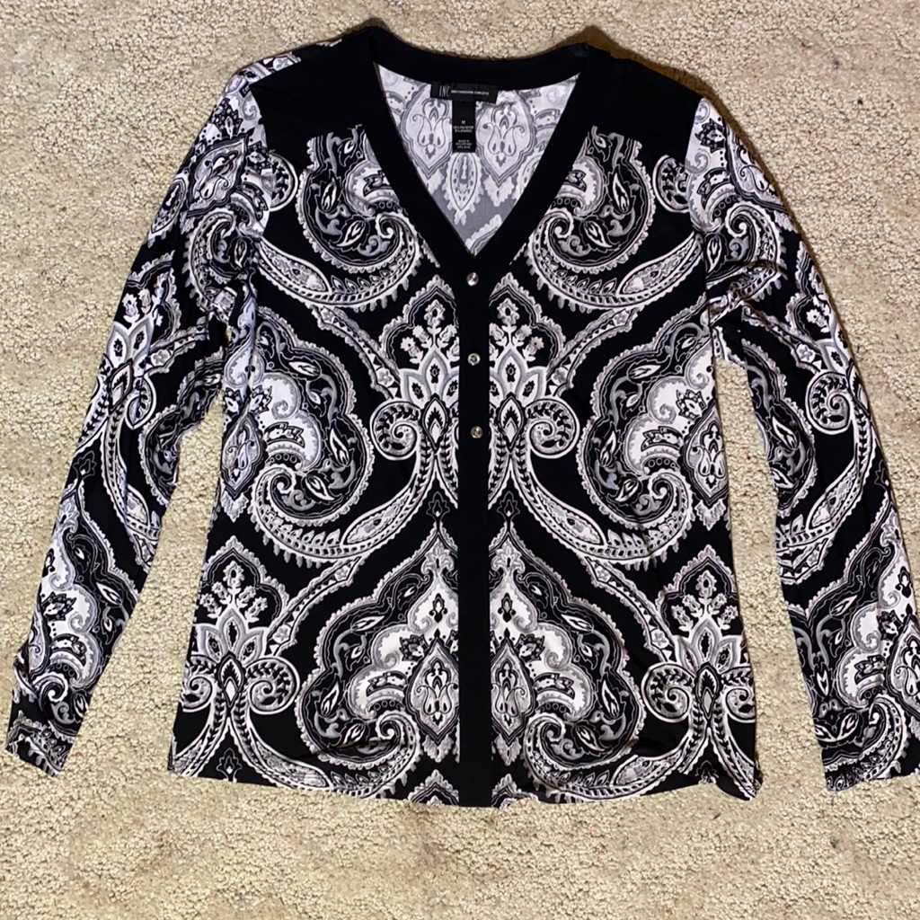 Inc Black & White Paisley Top
